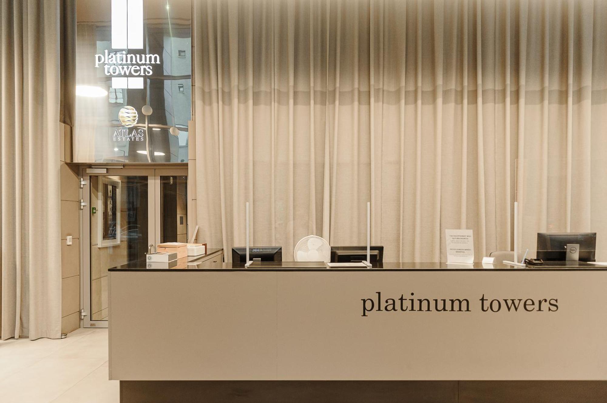 Lumina Apart With Balcony Platinum Tower Warschau Buitenkant foto